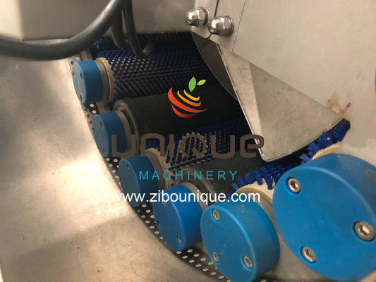 2.25kWのパワーとステンレス鋼304の自動ジャガイモ剥き機