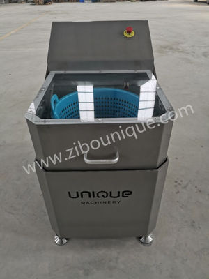 果物 や 野菜 の 脱水 に 必要な 道具