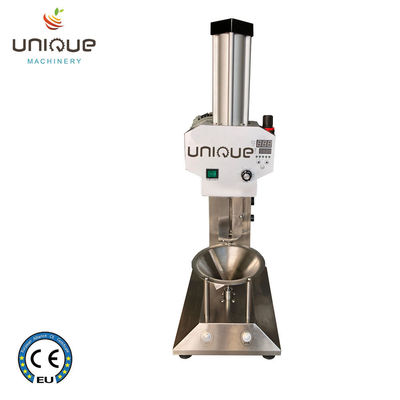 ココナッツ を 処理 する 機械,様々な 根菜 を 効率 的 に 剥く