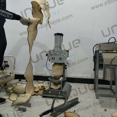 ココナッツ を 処理 する 機械,様々な 根菜 を 効率 的 に 剥く